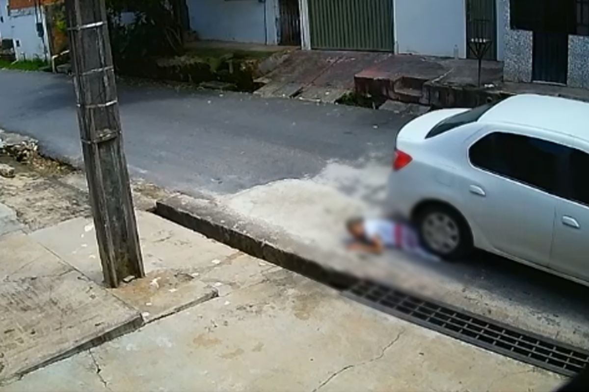 A idosa ficou apenas ferida após o atropelamento