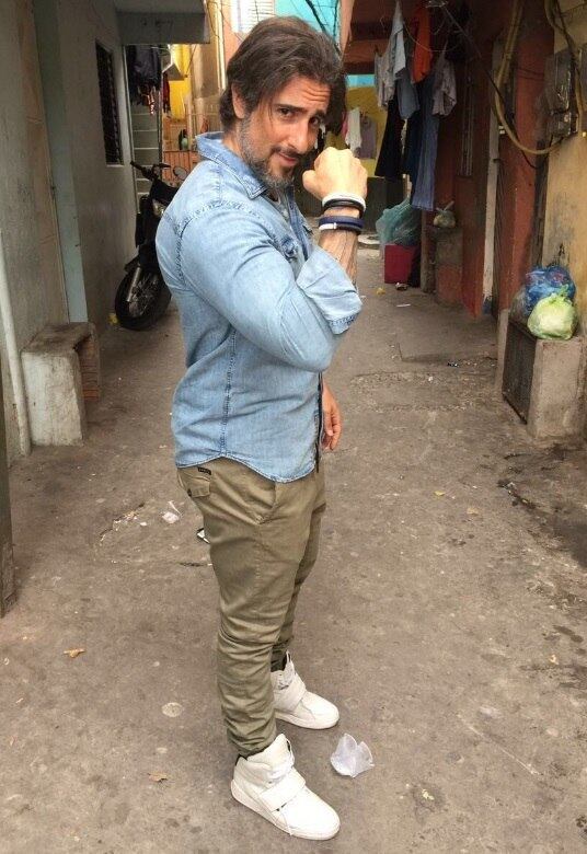 Marcos Mion também vai preparar uma brincadeira para tirar o fôlego da cantora Sandy! O programa vai ao ar nesta sexta-feira (22), às 22h45 na tela da Record TV
VEJA TAMBÉM: Marcos Mion coloca Sandy em uma "fria"
