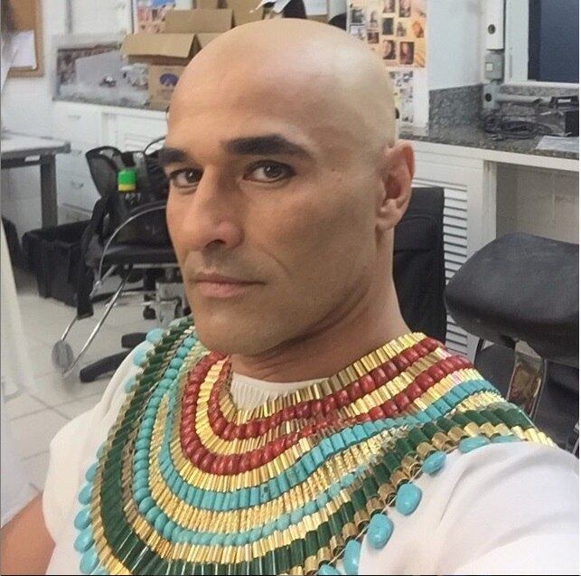 Luciano Szafir - ator

> Veja toda a programação da Record no R7 Play
