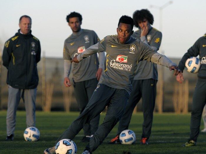 Robinho está afastado da seleção brasileira há mais de dois anos. A última partida com a amarelinha foi contra a Alemanha em 2011, quando o treinador ainda era Mano Menezes
