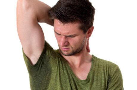 Cheiro do suor pode transmitir felicidade, diz estudo