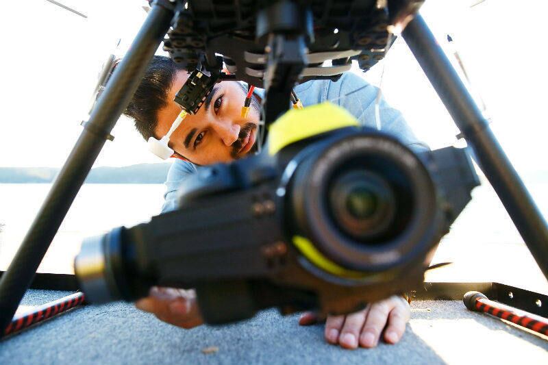 Cine Clube Bandeirantes — Uma das escolas mais tradicionais da cidade, com 75 anos de funcionamento, o Cine Clube é apontada como uma das empresas formadoras mais importantes da cidade. Na grade curricular, oferece cursos de fotografia para diversas áreas com formações especificas para amadores e profissionais. Mais informações no telefone (11) 3214-4234