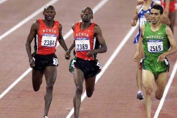 Noah Ngeny, do Quênia, bateu o recorde olímpico dos 1.500 metros nos Jogos Olímpicos de Sydney, em 2000. O atleta completou a prova que lhe deu rendeu a medalha de ouro em 3h32min07s.