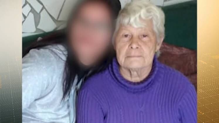 De acordo com o relato do filho, Ortília estava no chão, sem roupas e com as mãos nas costas. Ele revelou que o portão e a porta da residência estavam abertos. Agora, a polícia está investigando quem poderia ter cometido o crime.

Acompanhe o Cidade Alerta de segunda a sexta-feira, às 16h45; e aos sábados, às 17h, na tela da Record TV.
