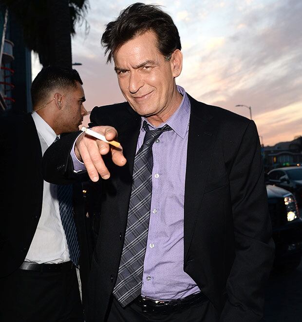 Charlie Sheen está sendo acusado por ex-funcionário
