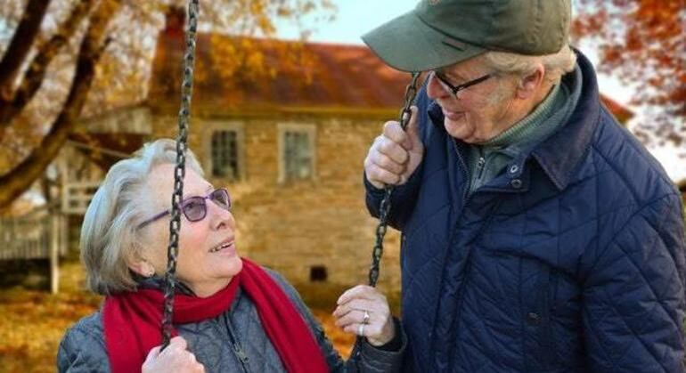 Idosos são um grupo vulnerável à fome e à insegurança alimentar