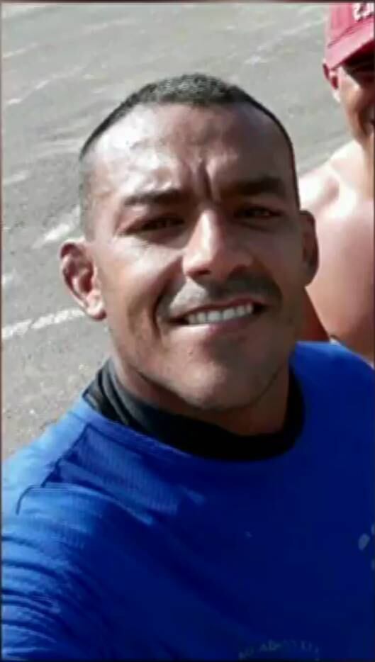 Policial foi ferido abaixo do colete