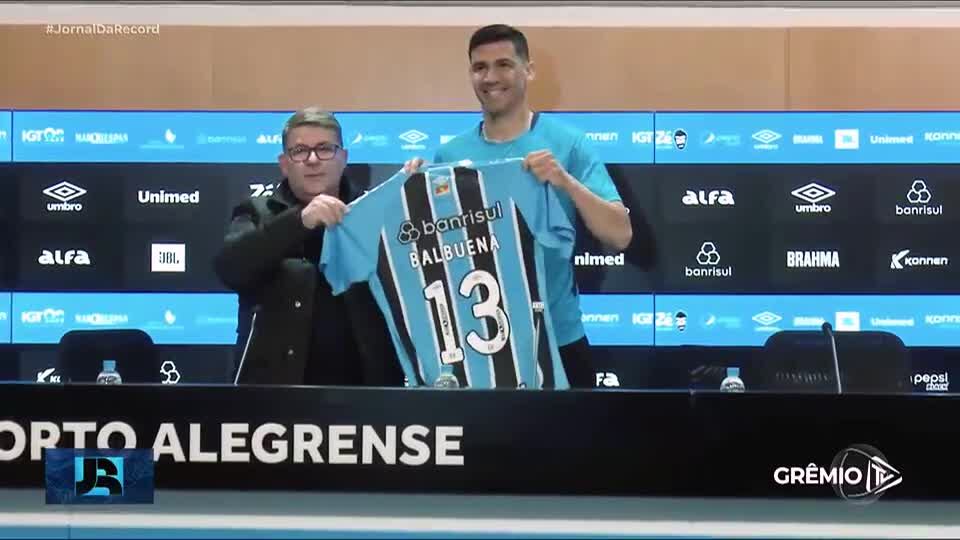 Zagueiro Balbuena é apresentado como novo reforço do Grêmio
