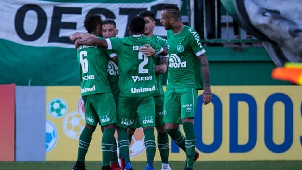 17º Chapecoense - 21 pontos
Chances de rebaixamento - 28%