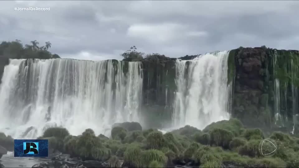 Minuto JR: Cataratas do Iguaçu registram vazão três vezes menor do que o normal