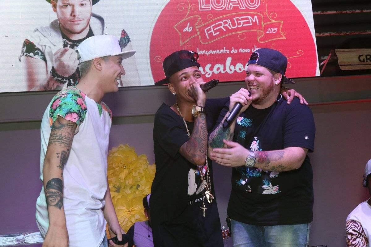 Ferrugem chegou a dividir o palco com MC Gui e MC Duduzinho