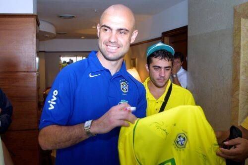 

Cris ficou marcado e já foi um jogador da Fiel. Em 2006, ele jogava pela seleção brasileira