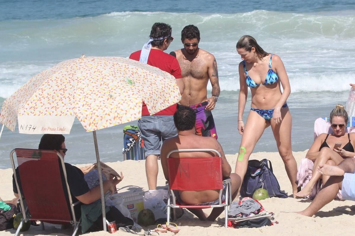 Luana Piovani fica brava com a presença do Pânico na praia