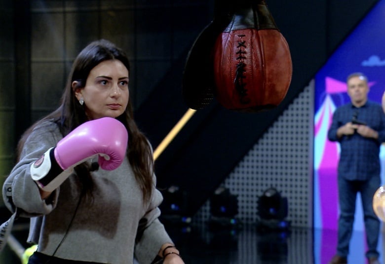 Cada vez que a
resposta da esposa coincidir com a do marido, ela marca pontos