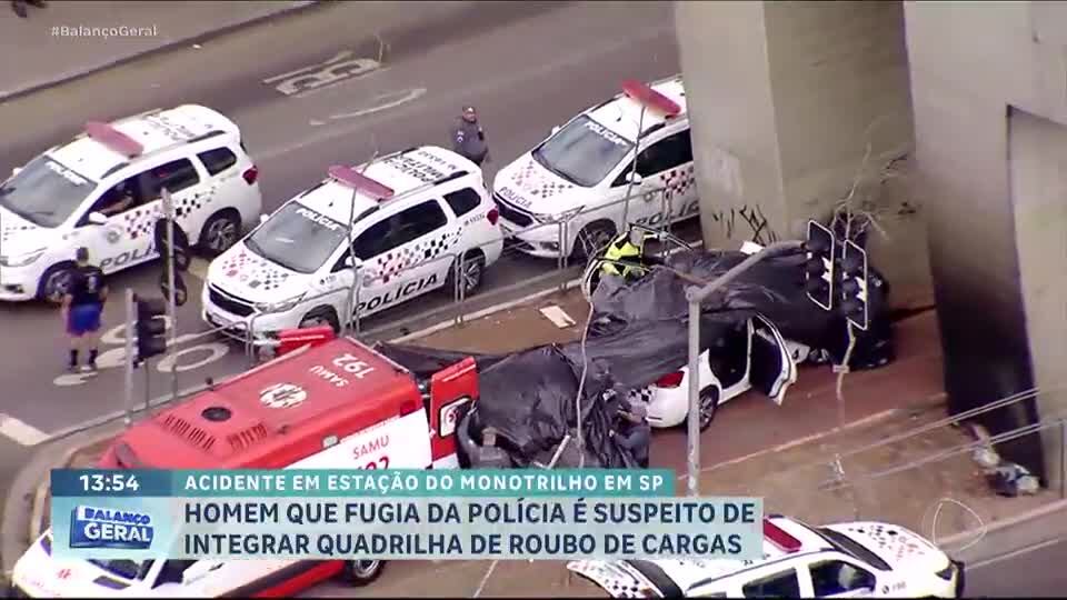 Viatura da PM bate contra pilar do monotrilho durante perseguição na zona leste de São Paulo