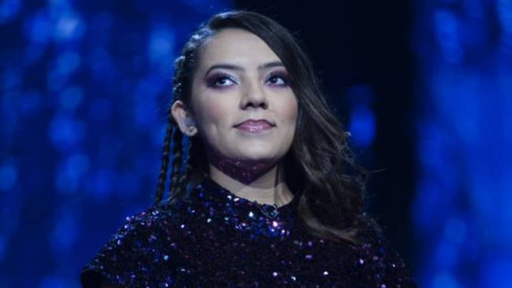 Para Lara Castro, a música é um instrumento de autoconhecimento. E para conseguir a vaga na semifinal, ela precisou mostrar seu talento duas vezes no palco do Canta Comigo 3 