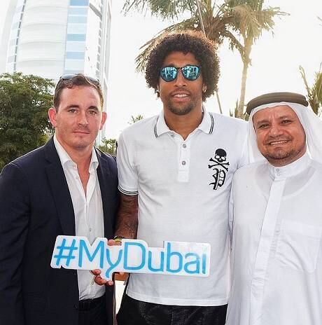 O zagueiro Dante, campeão alemão com o Bayern de Munique, escolheu Dubai como destino para as férias