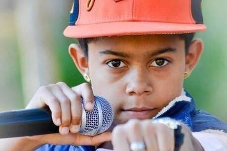 Braian canta funk consciente