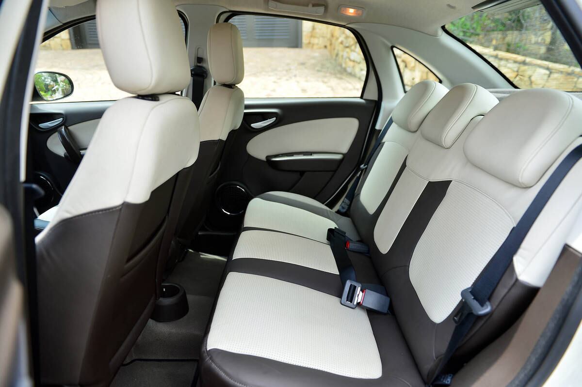 Leia a avaliação completa
Saiba tudo sobre carros! Acesse R7.com/carros
E confira os melhores preços de novos e usados em r7.icarros.com.br