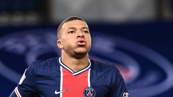 Assim que negociou Neymar com o PSG, o Barcelona teve a chance de contratar Mbappé.