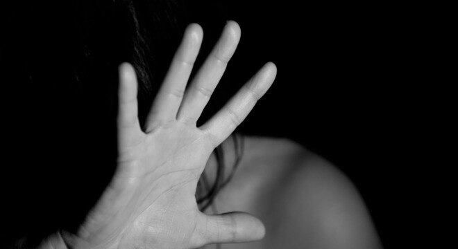 Homem teria assassinado mulher com quatro facadas
