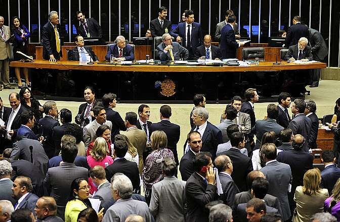 Deputado apresentou hoje pedido para retirar PL da pauta