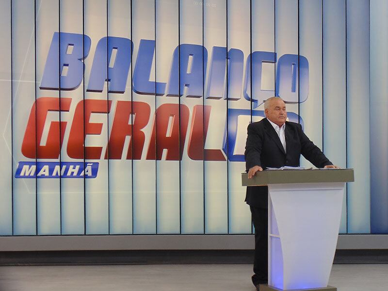 Na manhã desta segunda-feira (1º), o apresentador Raimundo Varela deu o ponta pé inicial na transmissão em alta definição da Record Bahia. Veja o vídeo