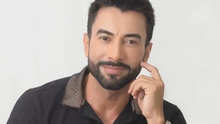 O Cidade Alerta acompanha as investigações sobre o ator Luiz Carlos Araújo, que foi encontrado morto em seu apartamento. O ex-companheiro afirmou para uma amiga em comum que o artista havia se envolvido com o tráfico de drogas. Segundo o Boletim de Ocorrência, foram encontradas substâncias parecidas com cocaína e maconha; entenda!