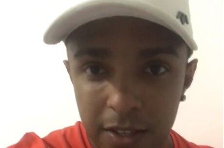 "Respeito o trabalho da polícia", disse o cantor