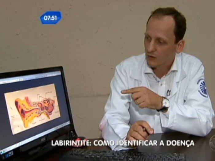 

Se você sente tontura ou vertigem, náuseas e um zumbido no
ouvido que mais parece um chiado ou um apito, procure logo um médico, pode ser labirintite

+ Veja reportagem completa com otorrinolaringologista