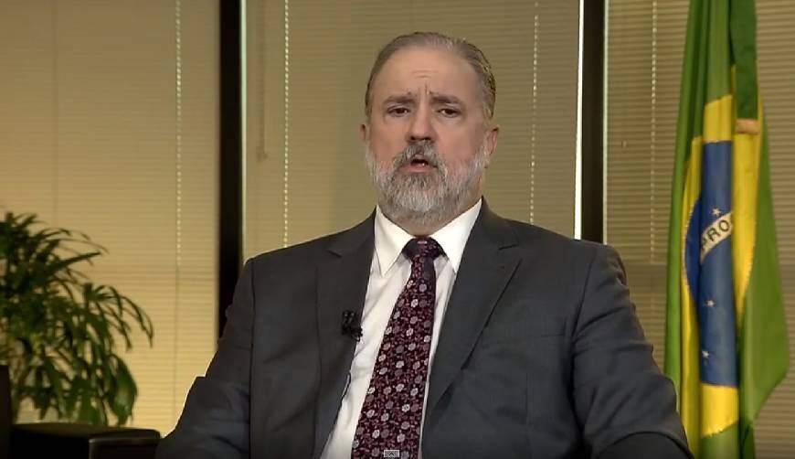 Procurador Augusto Aras defende que governo decida sobre isolamento social