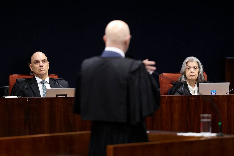 Alexandre de Moraes, Cármen Lúcia e Gilmar Mendes já defenderam que o projeto não se aplica aos casos