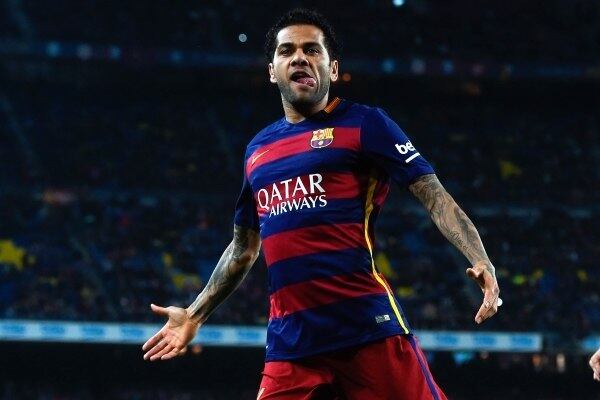 8º Daniel
Alves (2008-16) - 23 gols