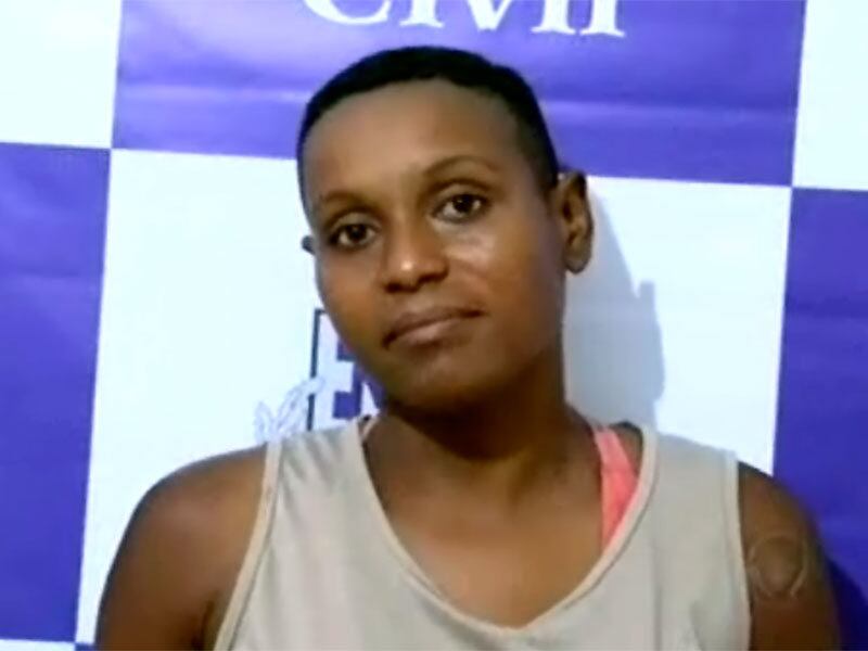 Mulher guardava no interior da residência, dentro do armário, uma grande quantidade de drogas