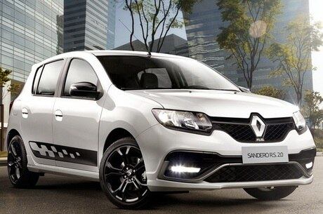 Dianteira ganhou para-choques mais agressivo com luzes de LEDs