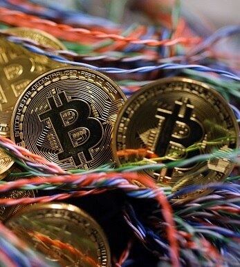 Bitcoin desvalorizou 30% na semana passada
