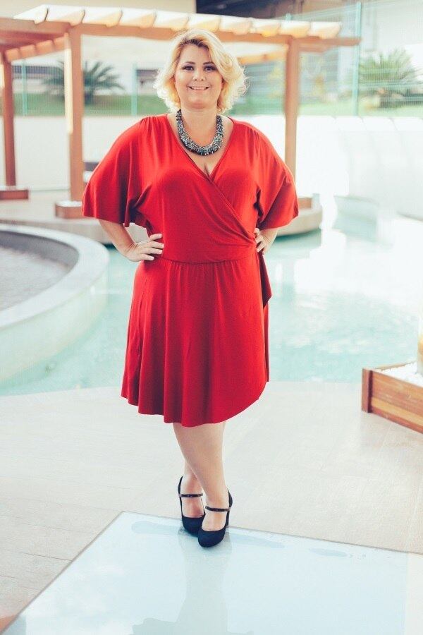 A veterana do concurso foi inscrita na disputa pelo marido, o fã número da loira