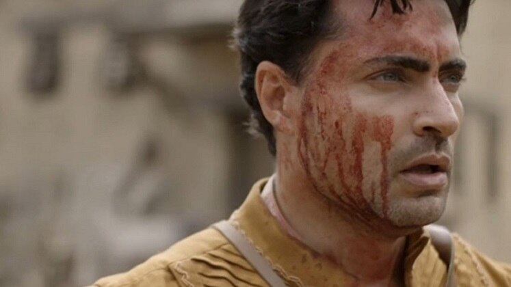 Saul foi surpreendido com o povo de Israel desesperado. A notícia de que o líder amonita, Naás (Rodrigo Moraes), havia cercado Jabes-Gileade o deixou transtornado. Então, o Espírito de Deus se apossou do rei, que começou a matar bois. Em seguida, ele enviou uma mensagem ao povo: "Assim será feito com os bois de todo aquele que não seguir Saul e Samuel"
