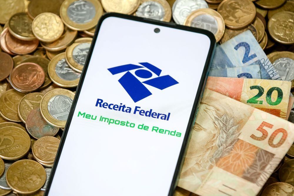 O pagamento é creditado na conta bancária informada na declaração ou por Pix