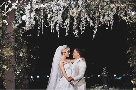 Wesley Safadão e Thyane Dantas se casaram nesta segunda-feira (1º)