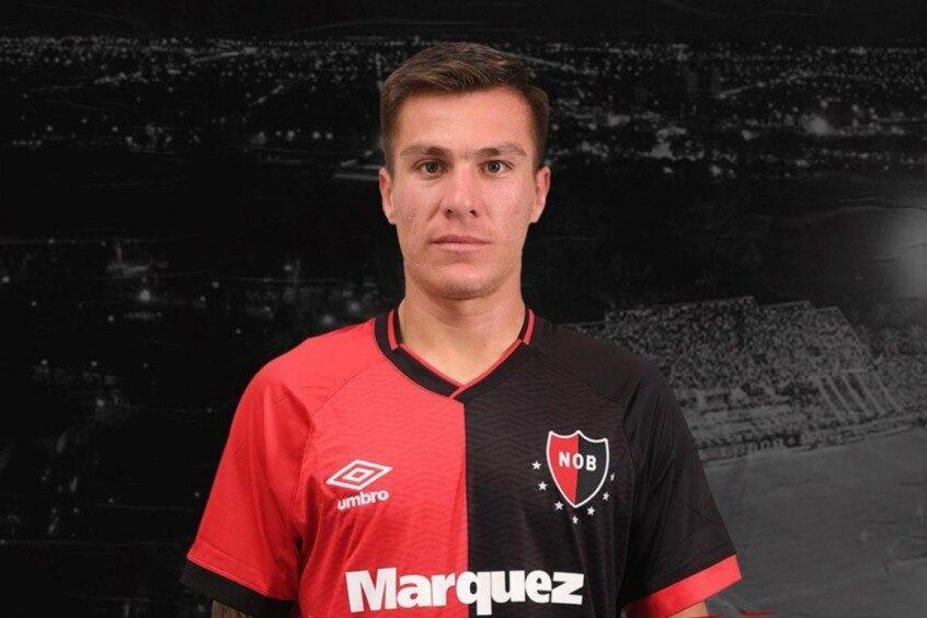 ESFRIOU - O Newell's Old Boys está proibido de realizar novas contratações por uma dívida com o O´Higgins do Chile, pela contratação do atacante Cristian Insaurralde. A punição é válida por três temporadas.