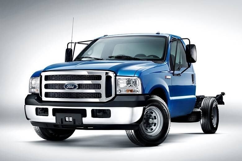 São três modelos: F-350 (R$ 101.290), F- 4000 (R$ 117.290) e F4000 4X4 (R$ 133.290)