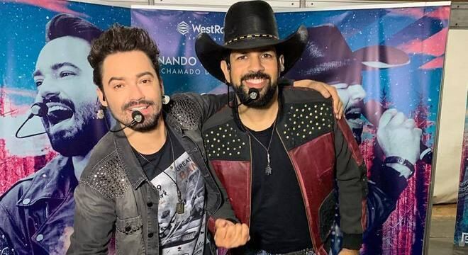 Dupla investe em formato pioneiro com a parceria da Record TV e Portal R7