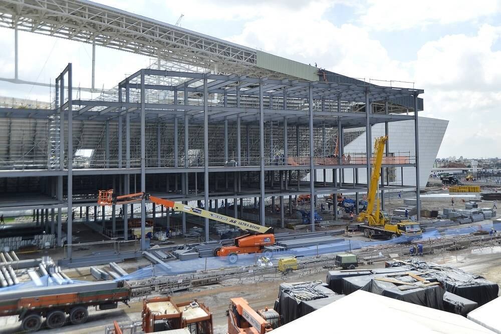 Corinthians pretende inaugurar estádio ainda este mês