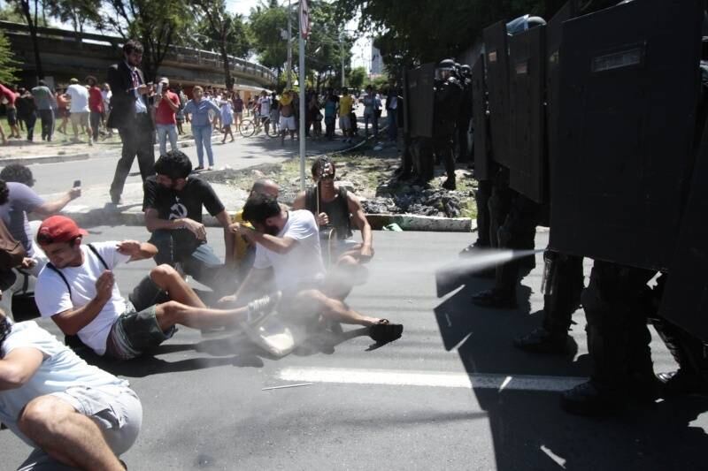 Reintegração teve confronto com a polícia
