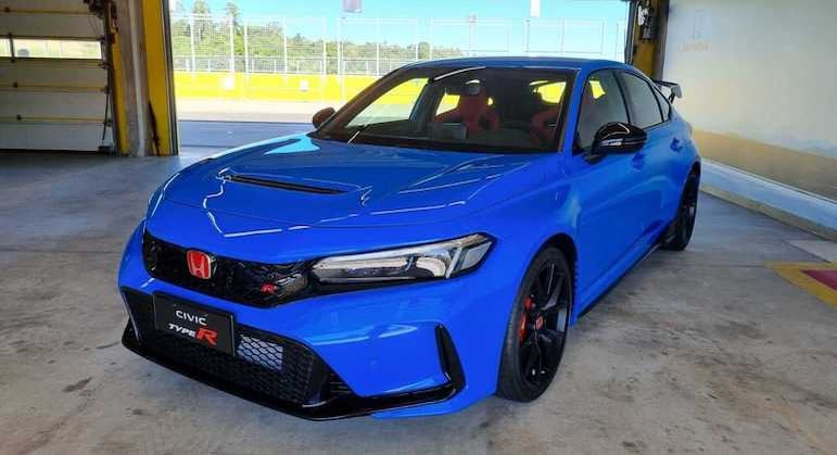 Azul é utilizado pelo esportivo Honda Civic Type R
