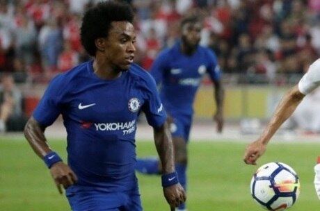 Barcelona quer Willian, do Chelsea,
na equipe