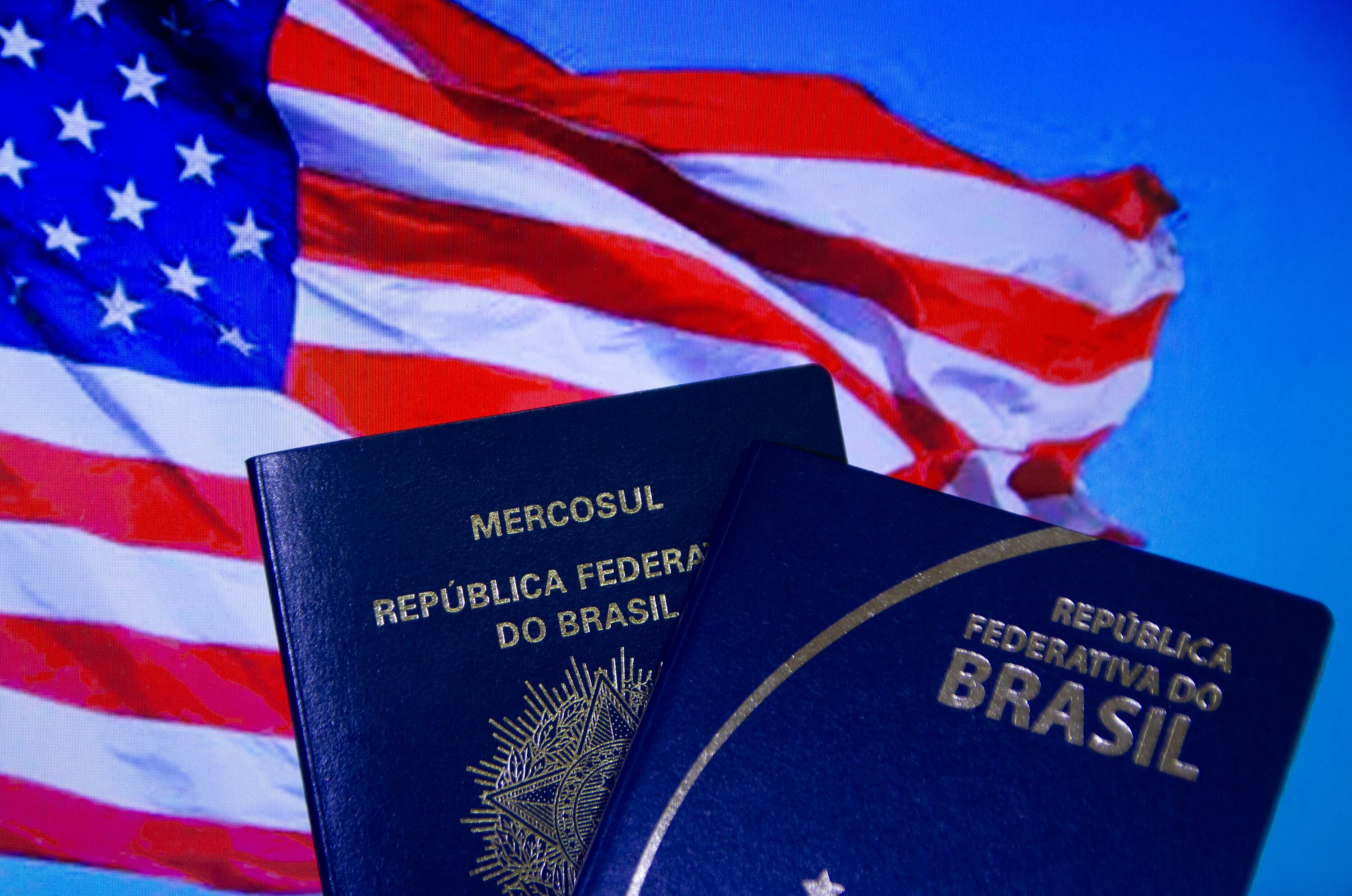 Lei de Trump impõe 'taxa de integridade' para quem quiser visitar os EUA