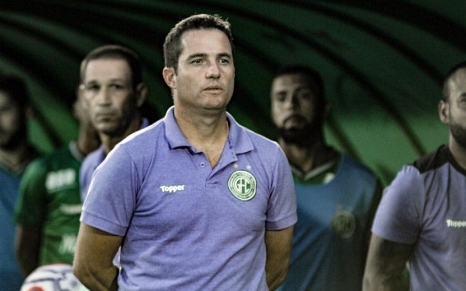 Osmar Loss deu início na sua trajetória como técnico no Corinthians, em 2018. Sem sucesso no Parque São Jorge, ele comandou o Guarani no Campeonato Paulista desta ano, porém, acabou demitido após derrota no clássico contra Ponte Preta.