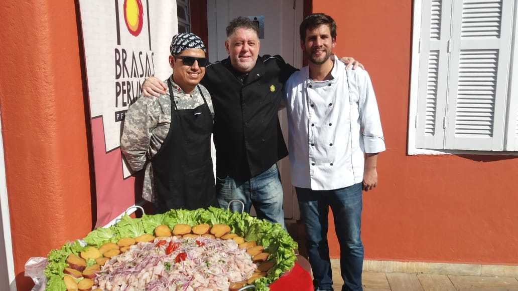 Chef e promotor cultural, Oscar Vasques Solis fez um ceviche de 50 kg em SP